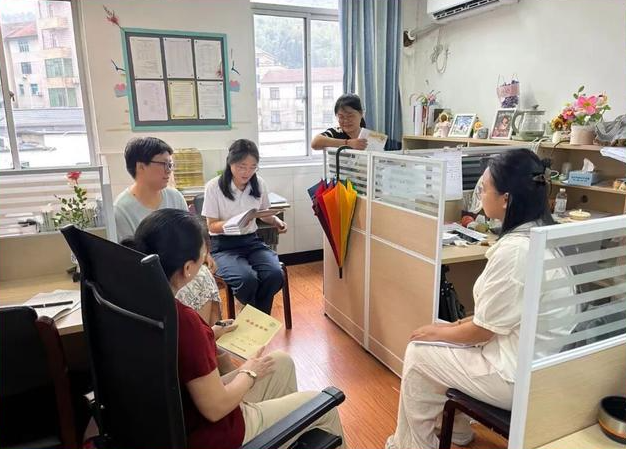 社会革新面对AI的冲击教育大纲怎样调整教材系统怎样重构